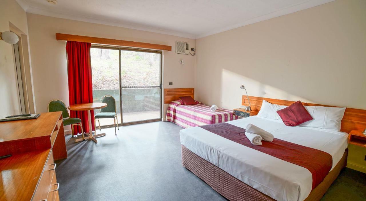 Country 2 Coast Motor Hotel Coffs Harbour