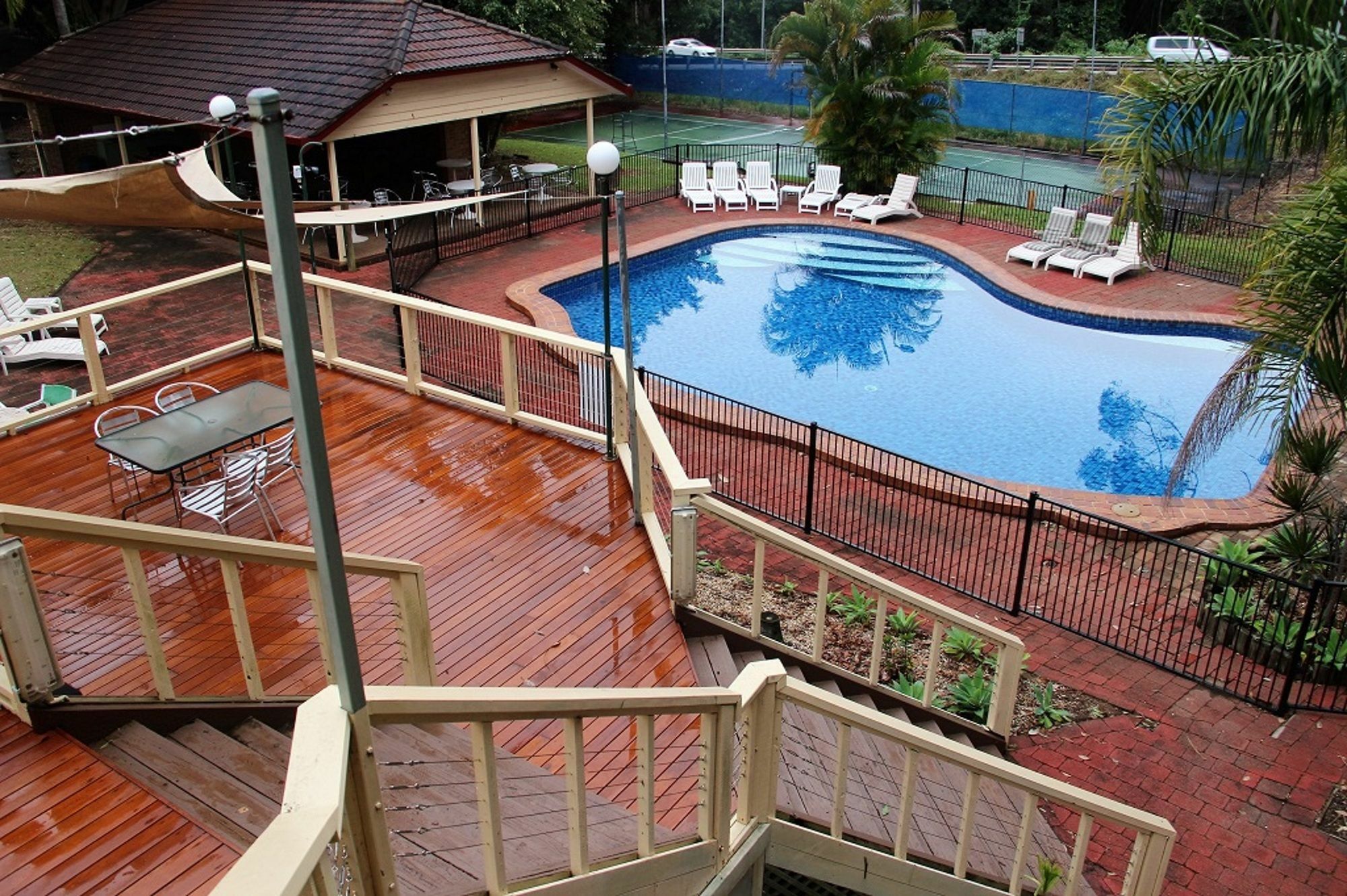 Hotel Country 2 Coast Motor 3*
